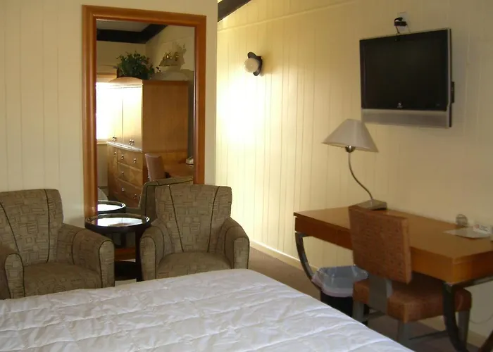 The Amethyst Beach Motel